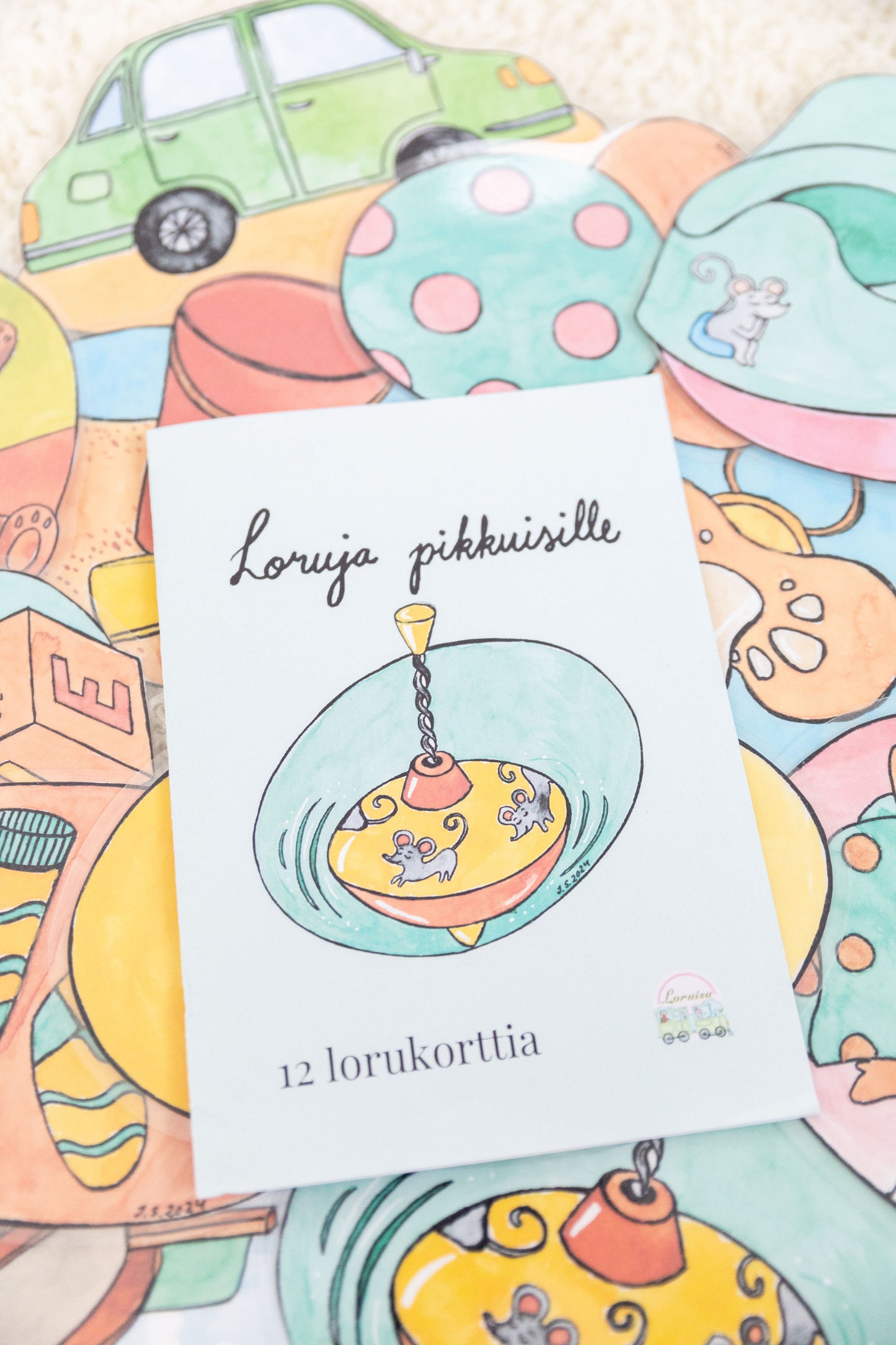 Loruja pikkuisille -kortit valmiiksi askarreltuna